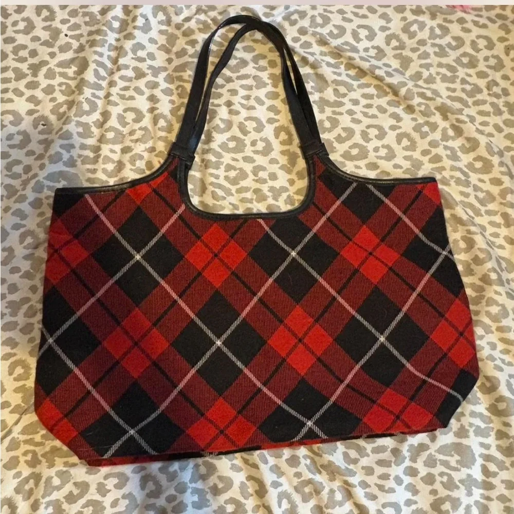 Red and Black Victoria Secret - Tote Bag - Picture 2 of 4